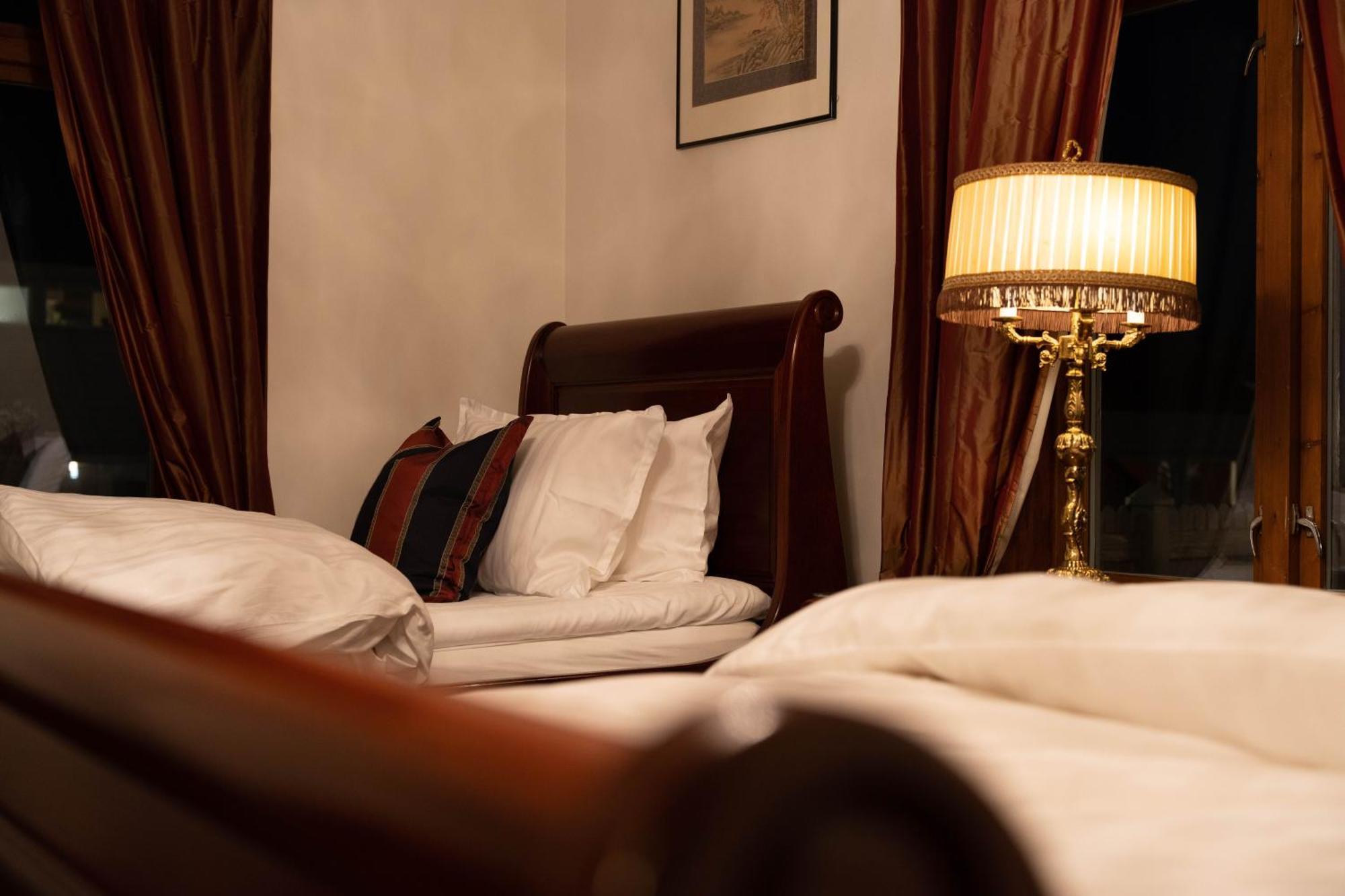 Deluxe Doppel-/Zweibettzimmer mit Balkon