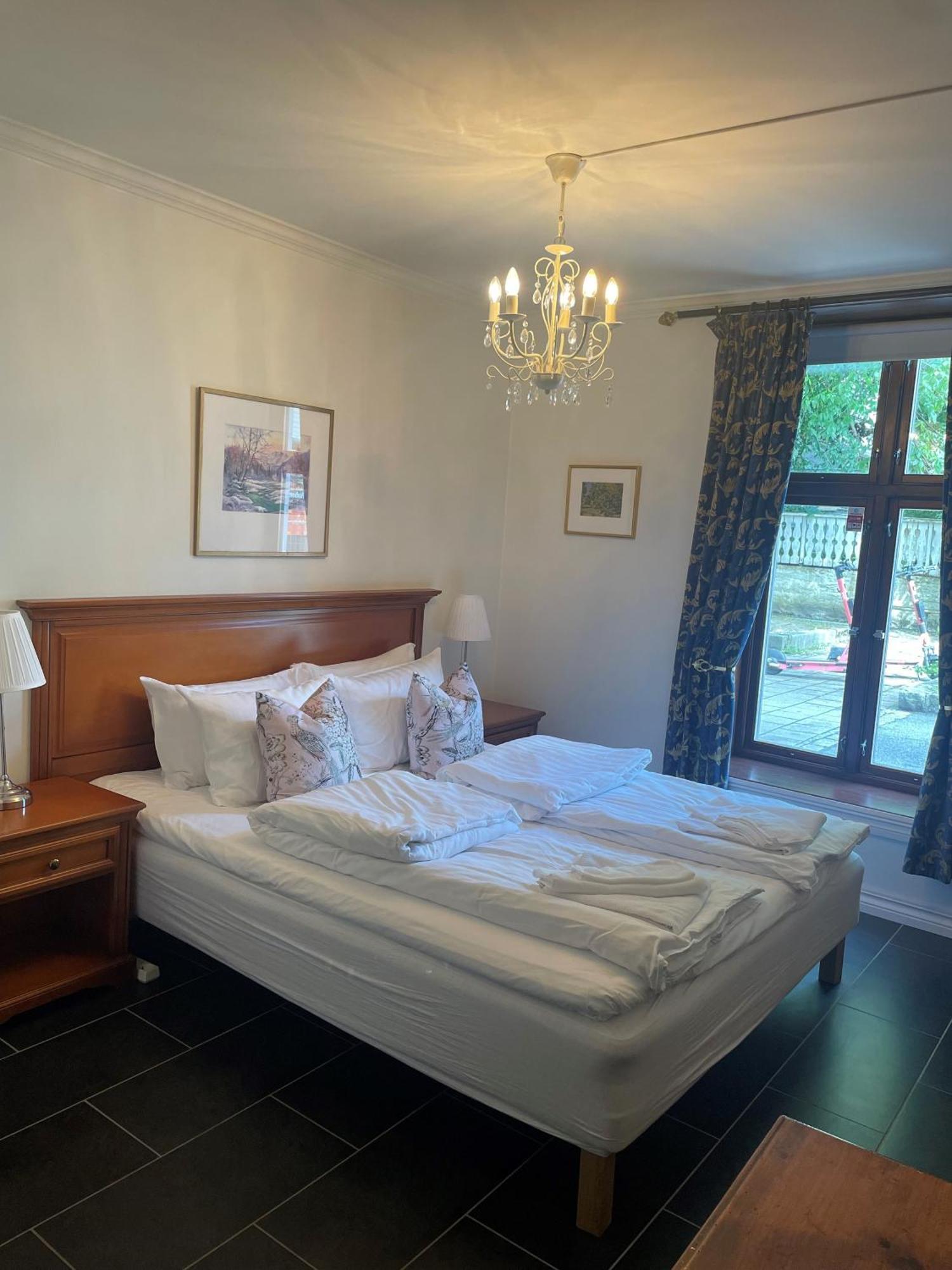 Standard Doppelzimmer mit Gemeinschaftsbad